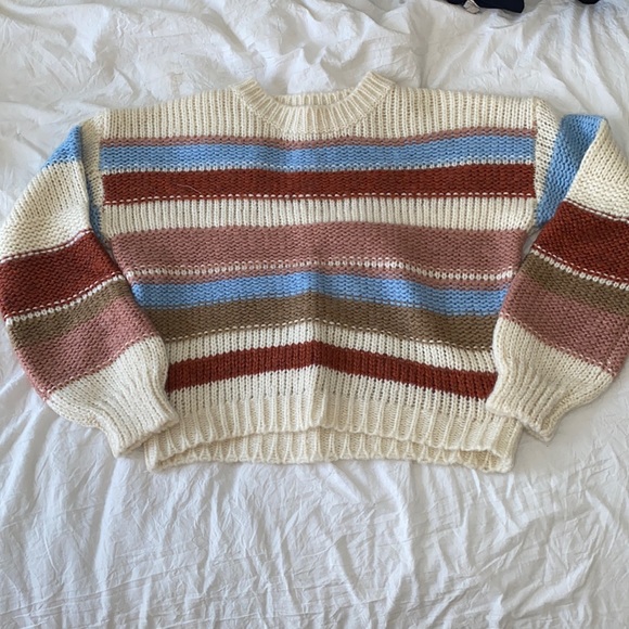 ALYA CHUNKY SWEATER - Picture 1 of 4
